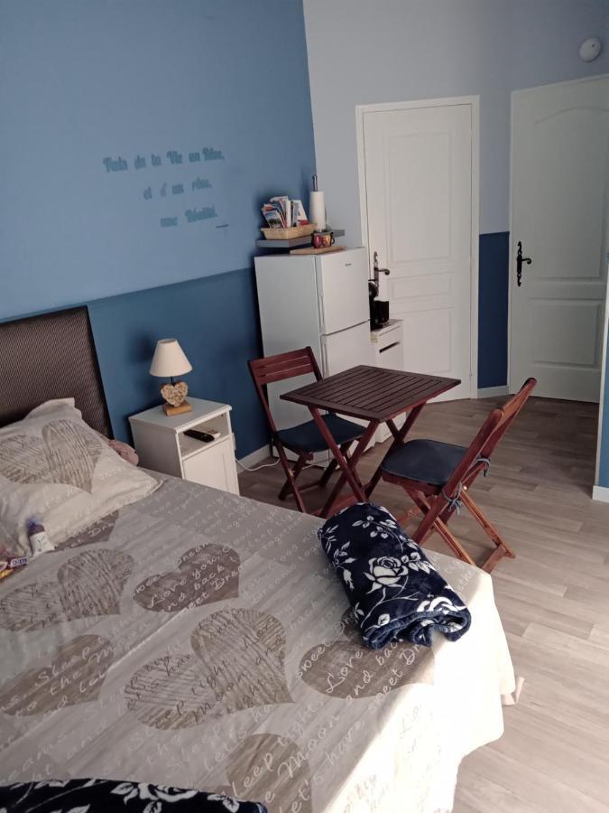 Chez Lulu Hotel Saint-Saturnin-d'Apt Kültér fotó
