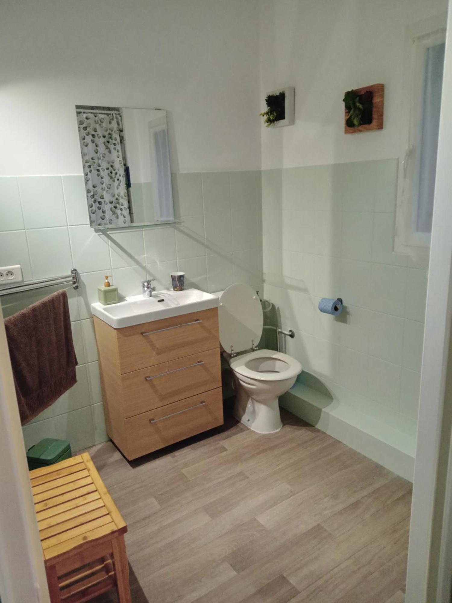 Chez Lulu Hotel Saint-Saturnin-d'Apt Kültér fotó